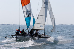 5V5A8408